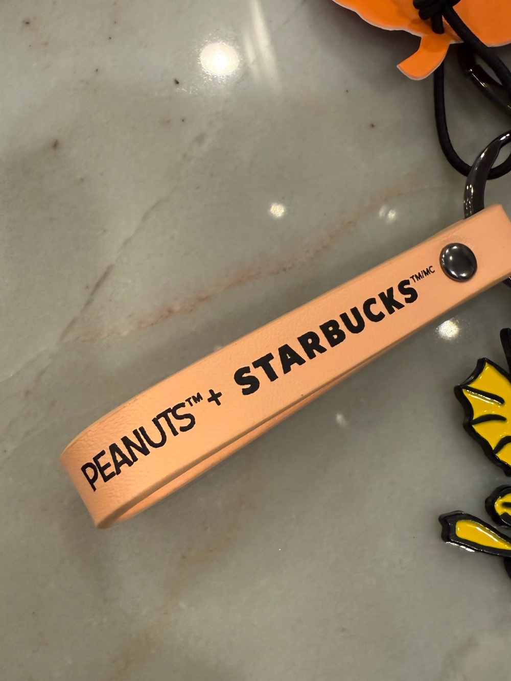 🎃 NWT Peanuts x Starbucks 🎃
Limited Edition Snoopy Keychain/ Bag Charm - Picture 9 of 11